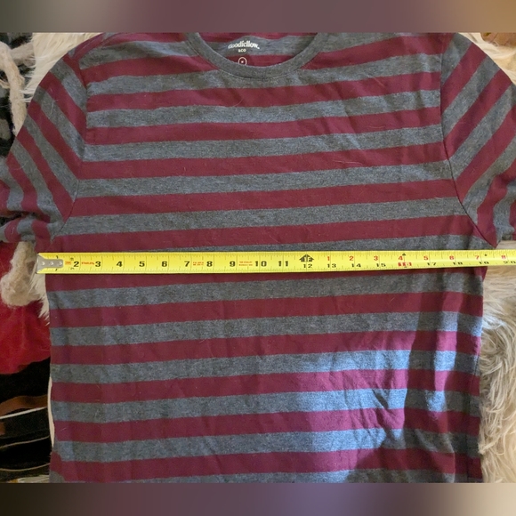 Goodfellow & Co Gray and Red Striped Tee - Picture 4 of 7